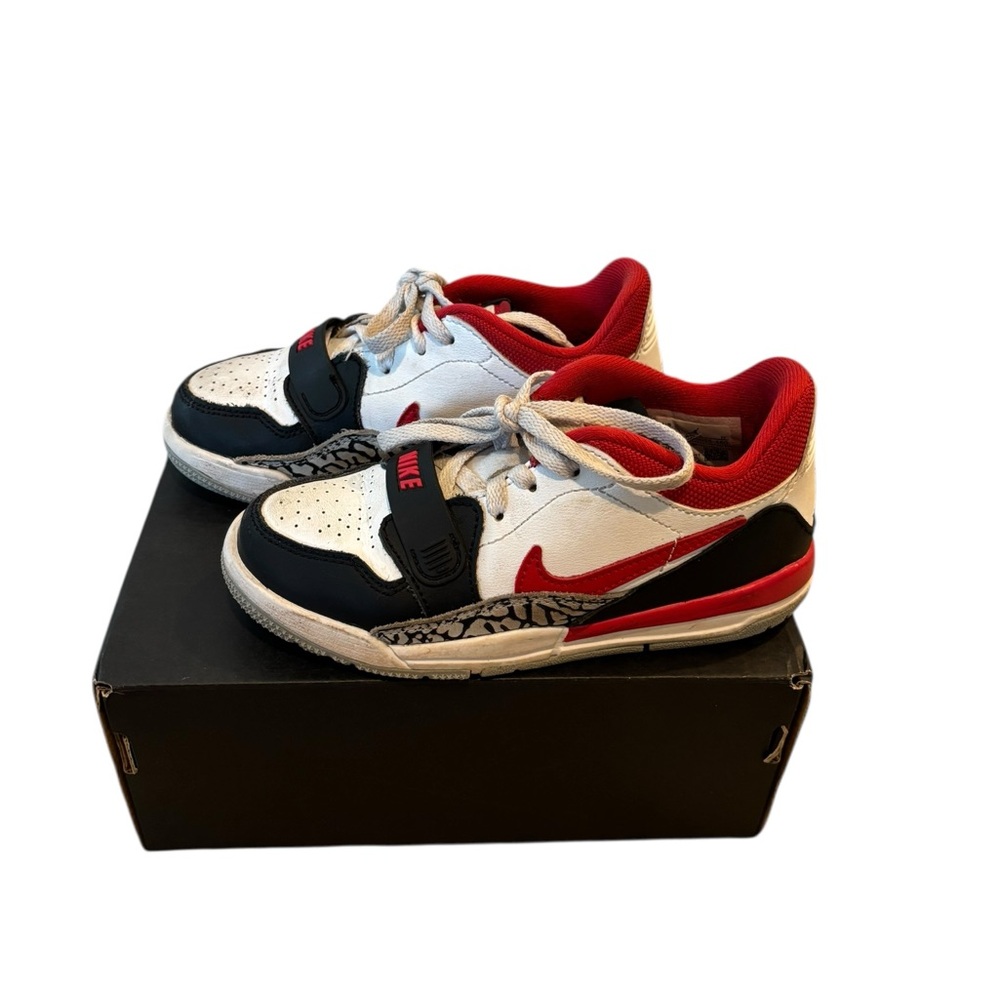 Kids Jordan Legacy 312 Low Size 11